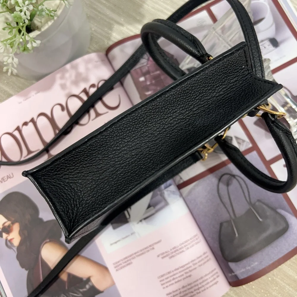 Louis Vuitton Black Monogram mini Tote Bag - Picture 9 of 16